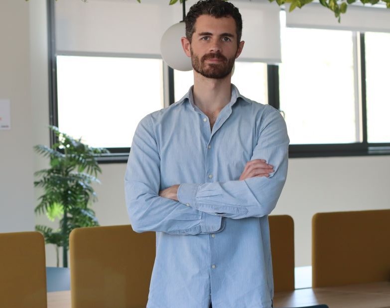Retrato profesional de Ramón Fernández, Data Analyst Engineer